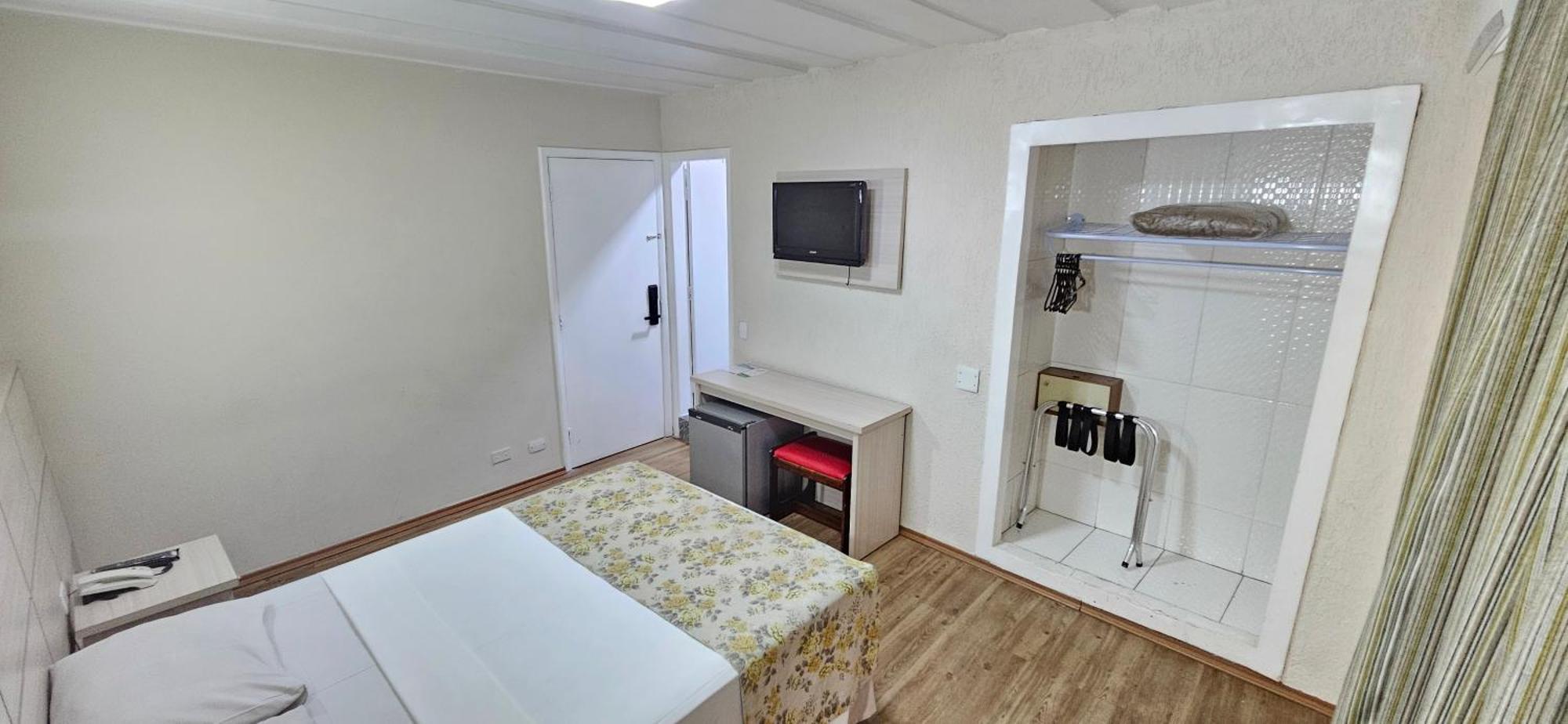 Hotel Euro Suite Sao Paulo By Nacional Inn - A 600 Metros Da Rua 25 De Marco Ngoại thất bức ảnh