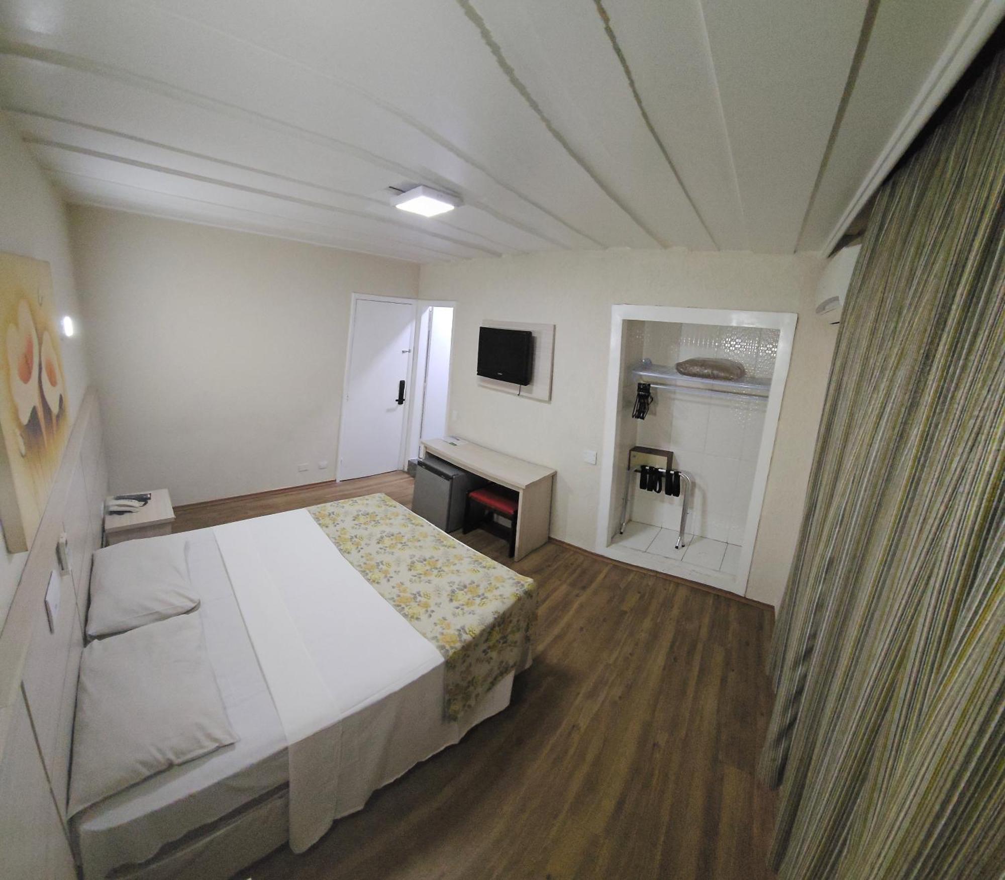 Hotel Euro Suite Sao Paulo By Nacional Inn - A 600 Metros Da Rua 25 De Marco Ngoại thất bức ảnh