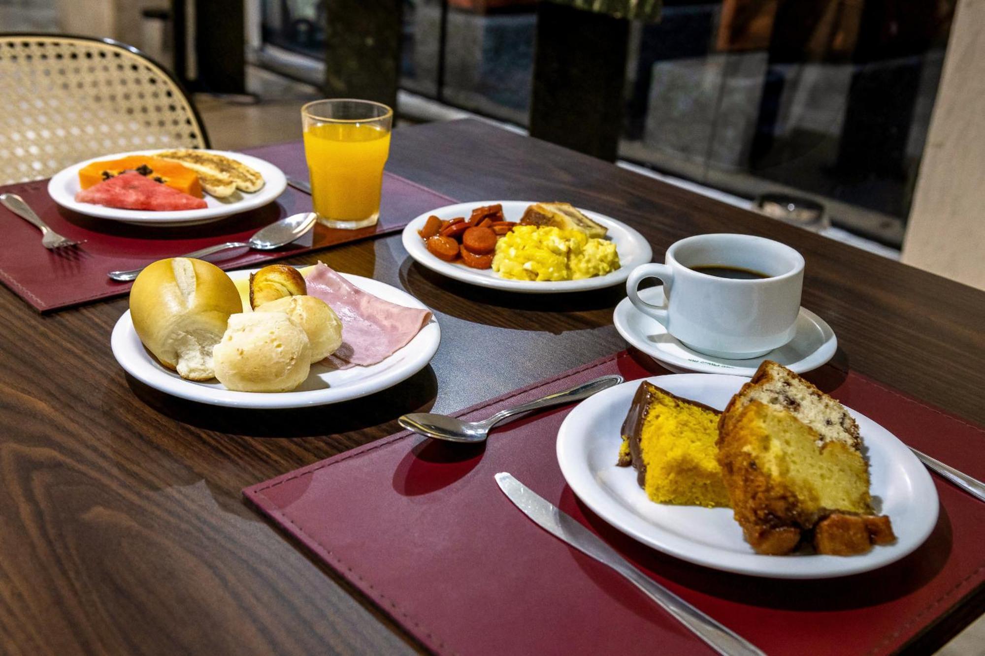 Hotel Euro Suite Sao Paulo By Nacional Inn - A 600 Metros Da Rua 25 De Marco Ngoại thất bức ảnh